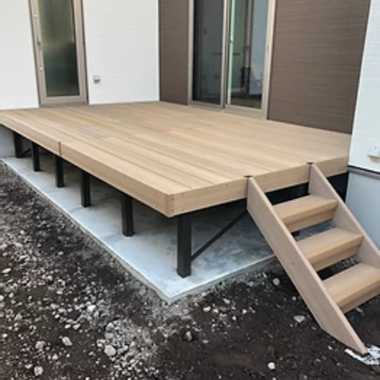 18e90f_ba8eadf2cb70416db2890f4cc16ffdb1_mv2_1