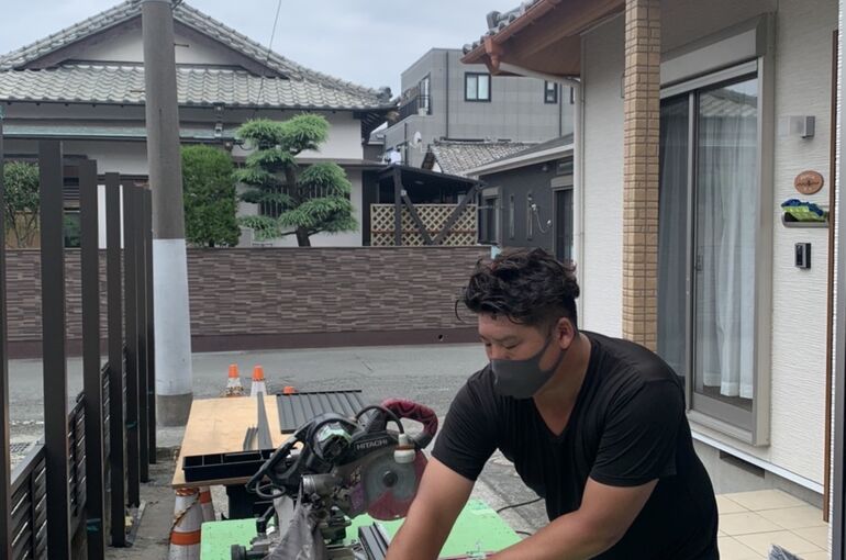 BA7E4D9E-5B06-419D-8487-1FEF4C6224DC