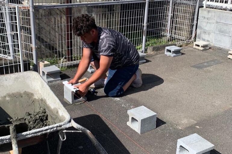 0AFBE6FB-344E-4F9E-8F76-A79F8EF1CFFF